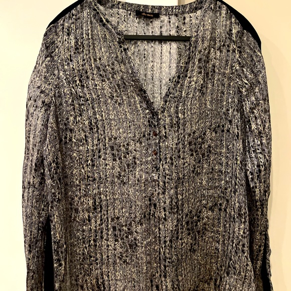 NWOT, never worn. Ella Moss blouse. Sheer. - Picture 2 of 4